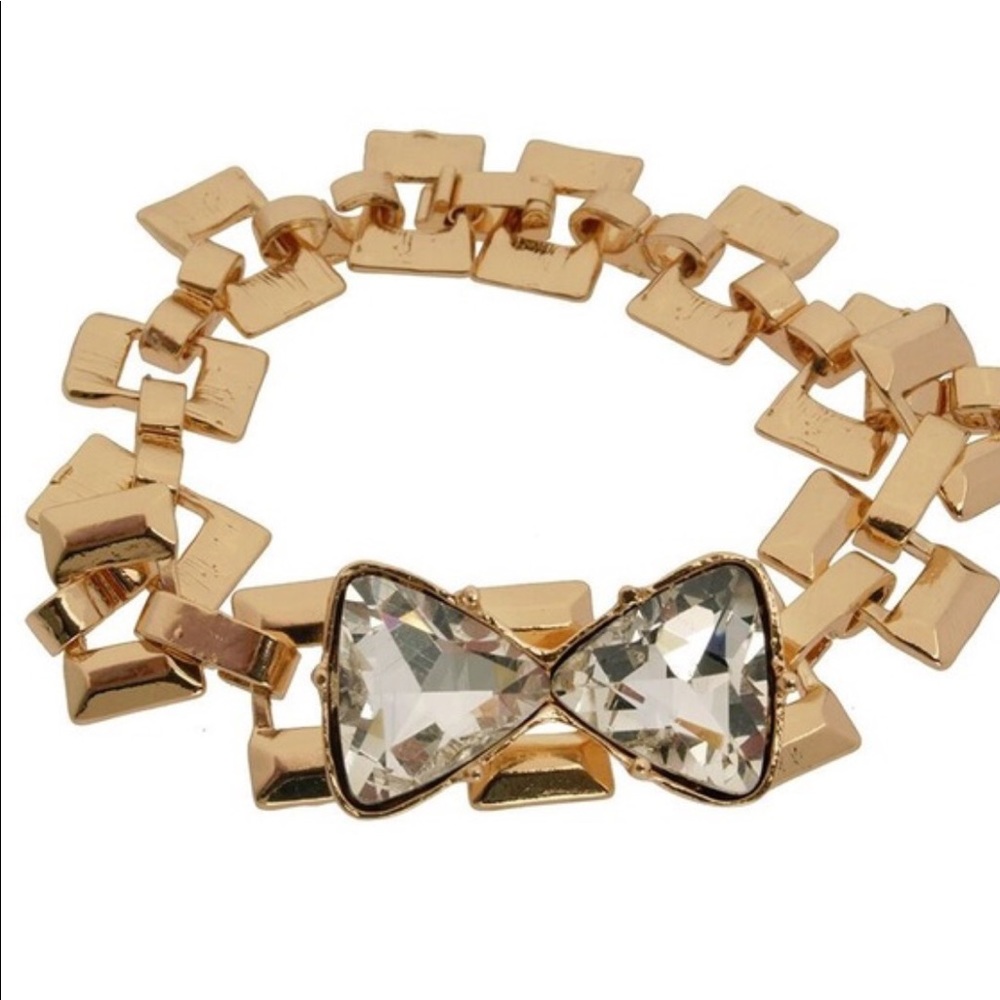🛍2 for $20🛍 NWT Crystal Bow Bracelet